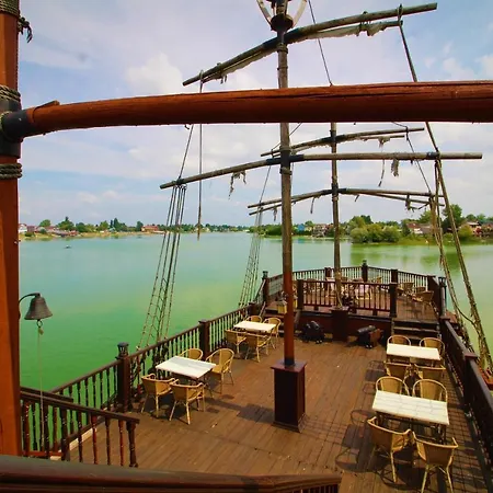 Overwater Cottage - Slovak Tahiti, Senec Exterior photo